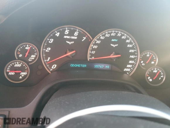 2007 Chevrolet Corvette z VIN 1G1YY36U375110988, wystawiony jako Copart lot #88572245 z przebiegiem 35 767 mil mil oraz Szkoda całkowita • Salvage title. Historia ofert i sprzedaży dostępna na DreamBid. Obrazek 9.