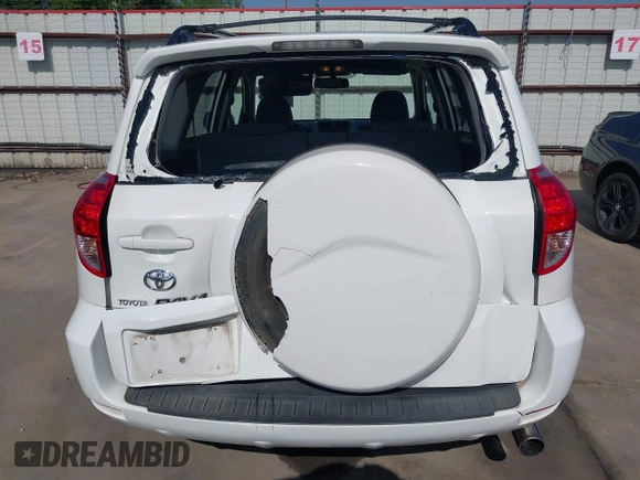 2008 Toyota RAV4 with VIN JTMZD33V185091511, listed as a IAAI auction lot 41879664 with 151,204 mi miles. Bid and sale history available at carsss.com. Image 16.