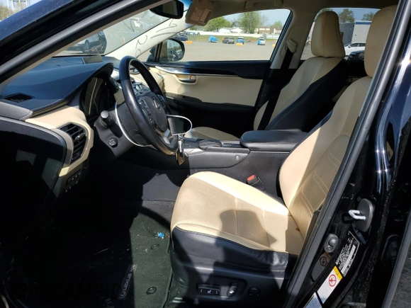 2015 Lexus NX 200t z VIN JTJBARBZ5F2011057, wystawiony jako Copart lot #53642615 z przebiegiem 87 356 mil mil oraz Szkoda całkowita • Salvage title. Historia ofert i sprzedaży dostępna na DreamBid. Obrazek 7.