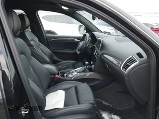 2015 Audi SQ5 Premium Plus with VIN WA1CGAFP4FA118102, listed as a IAAI auction lot 41369812 with 95,229 mi miles. Bid and sale history available at carsss.com. Image 5.