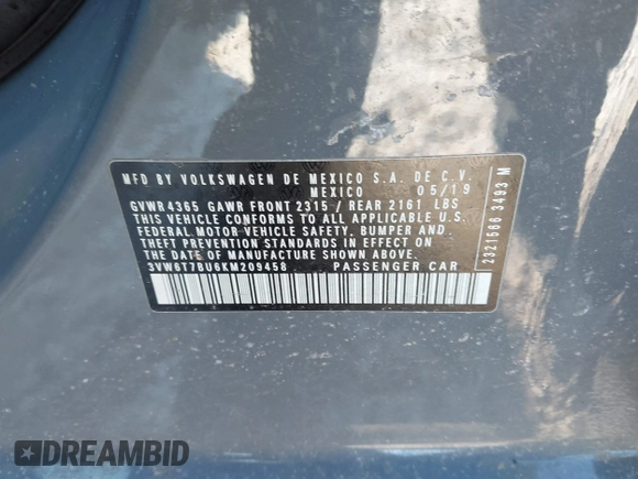 2019 Volkswagen Jetta GLI S z VIN 3VW6T7BU6KM209458, wystawiony jako IAAI lot #41334724 z przebiegiem 53 634 mil mil oraz . Historia ofert i sprzedaży dostępna na DreamBid. Obrazek 9.