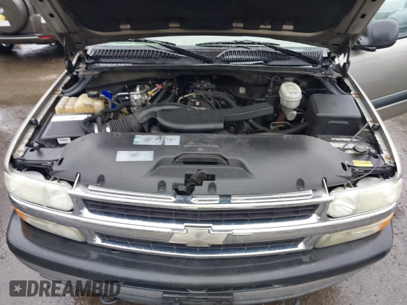 2003 Chevrolet Suburban LT z VIN 3GNFK16Z23G208162, wystawiony jako IAAI lot #41508649 z przebiegiem 329 695 mil mil oraz . Historia ofert i sprzedaży dostępna na DreamBid. Obrazek 10.