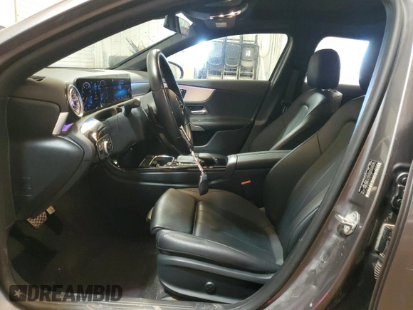 2022 Mercedes-Benz A 220 with VIN W1K3G4FB8NJ325155, listed as a Copart auction lot 46413264 with 18,461 mi miles and Clean title. Bid and sale history available at DreamBid. Image 7.