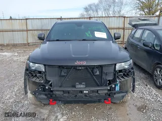 2019 Jeep Grand Cherokee Trailhawk with VIN 1C4RJFLTXKC696820, listed as a IAAI auction lot 41443851 with 50,848 mi miles. Bid and sale history available at carsss.com. Image 13.