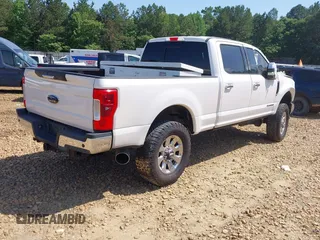 2017 Ford F-250 Lariat с VIN 1FT7W2BT6HEC29829, выставлен на аукционе IAAI как лот 39307635 с пробегом 137 658 миль миль и . История ставок и продаж доступна на DreamBid. Изображение 4.
