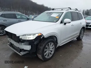 2018 Volvo XC90 Momentum z VIN YV4A22PK2J1321578, wystawiony jako IAAI lot #41151361 z przebiegiem 159 097 mil mil oraz . Historia ofert i sprzedaży dostępna na DreamBid. Obrazek 2.