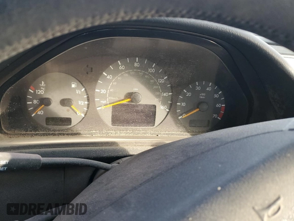 2001 Mercedes-Benz CLK 320/430 z VIN WDBLK70G51T092055, wystawiony jako Copart lot #38913294 z przebiegiem Nie podano mil oraz Nie do naprawy • Non repairable. Historia ofert i sprzedaży dostępna na DreamBid. Obrazek 9.
