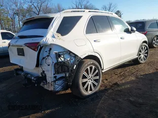 2024 Mercedes-Benz GLE 450 с VIN 4JGFB5KB2RB180482, выставлен на аукционе IAAI как лот 41363826 с пробегом 6 430 миль миль и . История ставок и продаж доступна на DreamBid. Изображение 4.