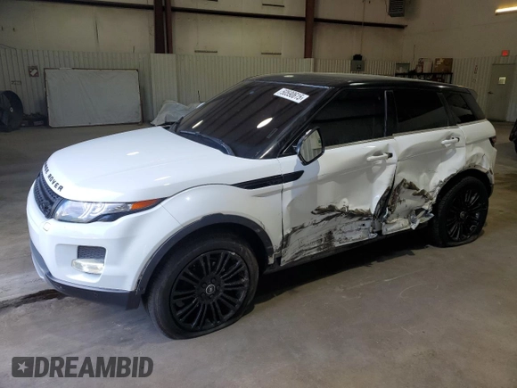 2013 Land Rover Range Rover Evoque Prestige Premium z VIN SALVV2BG4DH813967, wystawiony jako Copart lot #50590615 z przebiegiem 68 964 mil mil oraz Szkoda całkowita • Salvage title. Historia ofert i sprzedaży dostępna na DreamBid. Obrazek 1.