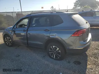 2022 Volkswagen Tiguan S with VIN 3VV1B7AX3NM156591, listed as a Copart auction lot 83825494 with 16,572 mi miles and Salvage Title. Bid and sale history available at carsss.com. Image 2.