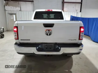 2024 Ram 2500 Big Horn with VIN 3C6UR5DL6RG244728, listed as a Copart auction lot 63820805 with 39,351 mi miles and Clean title. Bid and sale history available at DreamBid. Image 6.