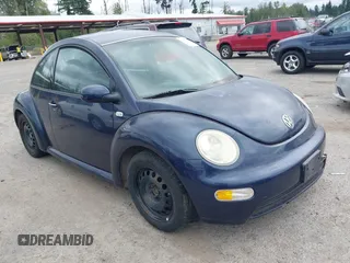 2001 Volkswagen Beetle with VIN 3VWBB21C11M438786, listed as a IAAI auction lot 42697284 with Not provided miles and . Bid and sale history available at DreamBid. Image 1.