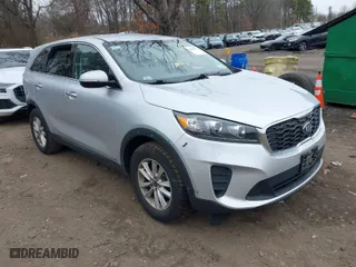 2019 Kia Sorento LX with VIN 5XYPGDA35KG434373, listed as a IAAI auction lot 41846172 with NaN miles. Bid and sale history available at carsss.com. Image 1.