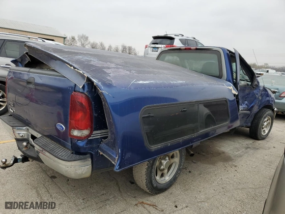 1997 Ford F-150 Standard with VIN 1FTDF1724VKC02428, listed as a Copart auction lot 82011644 with 111,520 mi miles and Salvage Title. Bid and sale history available at carsss.com. Image 3.