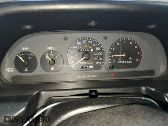1995 Ford Escort z VIN 3FASP13J7SR205967, wystawiony jako Copart lot #73087444 z przebiegiem 100 401 mil mil oraz Szkoda całkowita • Salvage title. Historia ofert i sprzedaży dostępna na DreamBid. Obrazek 9.