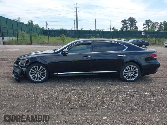 2014 Lexus LS 460 L with VIN JTHDL5EF5E5006176, listed as a IAAI auction lot 42612770 with 124,168 mi miles and . Bid and sale history available at DreamBid. Image 14.