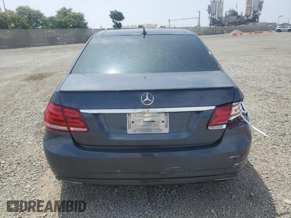 2010 Mercedes-Benz E 550 Luxury с VIN WDDHF7CB7AA225685, выставлен на аукционе Copart как лот 60713225 с пробегом 176 210 миль миль и Списание • Salvage title. История ставок и продаж доступна на DreamBid. Изображение 6.