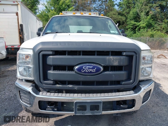 2012 Ford F-250 XL z VIN 1FT7W2B65CEB09619, wystawiony jako IAAI lot #42484807 z przebiegiem 42 149 mil mil oraz . Historia ofert i sprzedaży dostępna na DreamBid. Obrazek 12.