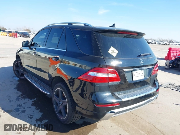 2014 Mercedes-Benz M ML 350 with VIN 4JGDA5HB9EA351147, listed as a IAAI auction lot 41364737 with 106,723 mi miles. Bid and sale history available at carsss.com. Image 3.