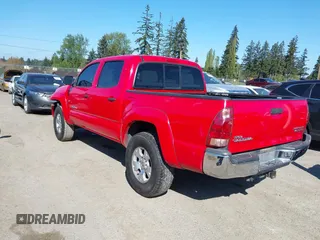 2007 Toyota Tacoma PreRunner with VIN 5TEJU62N47Z365859, listed as a IAAI auction lot 42095759 with 200,194 mi miles. Bid and sale history available at carsss.com. Image 3.