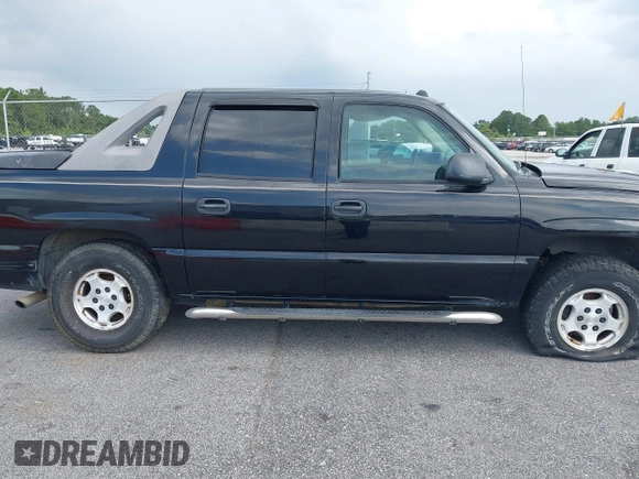 2005 Chevrolet Avalanche LS with VIN 3GNEC12Z25G223620, listed as a IAAI auction lot 42278098 with 263,073 mi miles and . Bid and sale history available at DreamBid. Image 13.