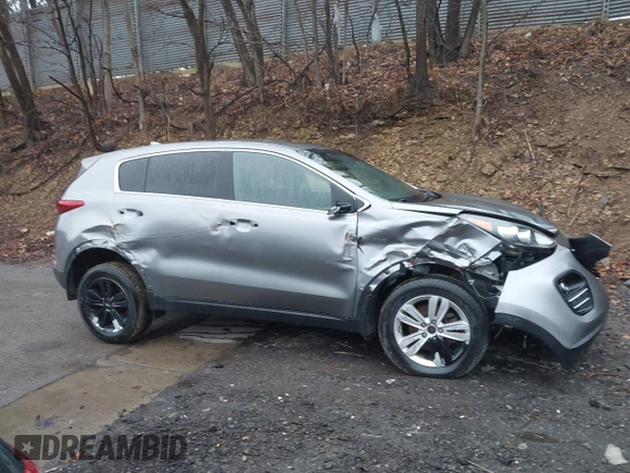 2017 Kia Sportage LX with VIN KNDPMCAC8H7173202, listed as a IAAI auction lot 41938786 with 80,022 mi miles and . Bid and sale history available at carsss.com. Image 14.