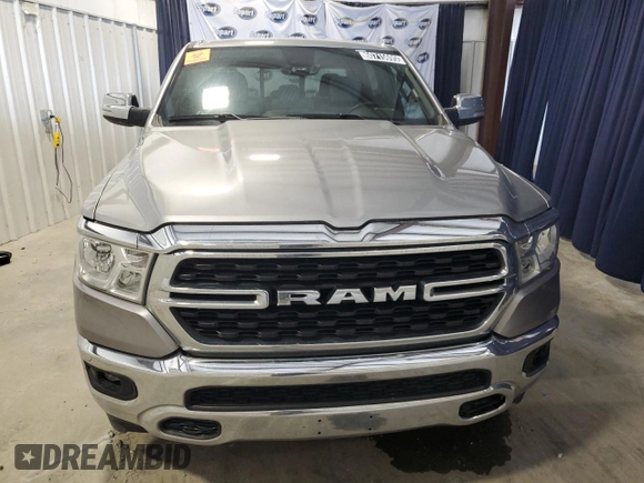 2022 Ram 1500 Big Horn with VIN 1C6RREFG4NN325881, listed as a Copart auction lot 60715695 with 93,313 mi miles and Clean title. Bid and sale history available at DreamBid. Image 5.