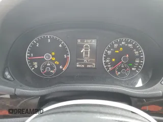 2015 Volkswagen Passat SEL Premium z VIN 1VWCV7A3XFC061831, wystawiony jako Copart lot #58438375 z przebiegiem 99 126 mil mil oraz Szkoda całkowita • Salvage title. Historia ofert i sprzedaży dostępna na DreamBid. Obrazek 9.