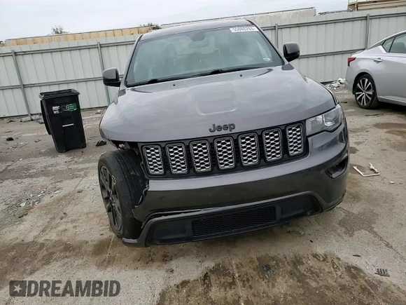 2017 Jeep Grand Cherokee Altitude z VIN 1C4RJFAG7HC778079, wystawiony jako Copart lot #55080265 z przebiegiem 76 405 mil mil oraz Szkoda całkowita • Salvage title. Historia ofert i sprzedaży dostępna na DreamBid. Obrazek 15.