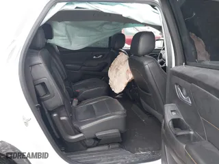2021 Chevrolet Traverse LT Leather with VIN 1GNERHKWXMJ218191, listed as a IAAI auction lot 41512332 with 87,206 mi miles. Bid and sale history available at carsss.com. Image 8.