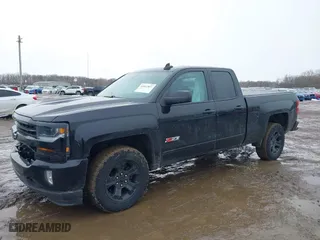 2018 Chevrolet Silverado 1500 LT with VIN 1GCVKREC0JZ323808, listed as a IAAI auction lot 41662857 with 138,110 mi miles. Bid and sale history available at carsss.com. Image 17.