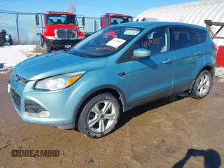2013 Ford Escape SE z VIN 1FMCU9GX3DUC55471, wystawiony jako IAAI lot #41484007 z przebiegiem 174 381 mil mil oraz . Historia ofert i sprzedaży dostępna na DreamBid. Obrazek 2.