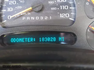 2006 Chevrolet Silverado 1500 Work Truck with VIN 3GCEC14X56G267133, listed as a IAAI auction lot 42083903 with 183,028 mi miles. Bid and sale history available at carsss.com. Image 7.