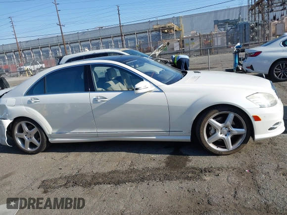 2010 Mercedes-Benz S 550 with VIN WDDNG7BB3AA321119, listed as a IAAI auction lot 42000294 with 92,857 mi miles and . Bid and sale history available at DreamBid. Image 13.