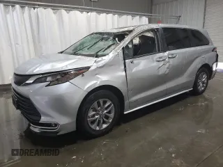 2021 Toyota Sienna XLE с VIN 5TDYRKEC5MS054064, выставлен на аукционе Copart как лот 47661915 с пробегом 42 050 миль миль и Чистый • Clean title. История ставок и продаж доступна на DreamBid. Изображение 1.