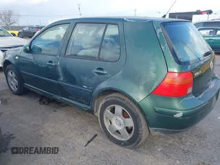 2000 Volkswagen Golf z VIN WVWGC21JXYW338538, wystawiony jako IAAI lot #41816769 z przebiegiem 177 792 mil mil oraz . Historia ofert i sprzedaży dostępna na DreamBid. Obrazek 3.
