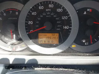 2007 Toyota RAV4 with VIN JTMZK33V275011430, listed as a IAAI auction lot 42159203 with 195,141 mi miles. Bid and sale history available at carsss.com. Image 7.