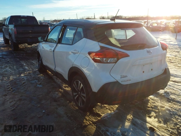 2018 Nissan Kicks S with VIN 3N1CP5CU0JL541030, listed as a IAAI auction lot 41365920 with 38,630 mi miles. Bid and sale history available at carsss.com. Image 3.