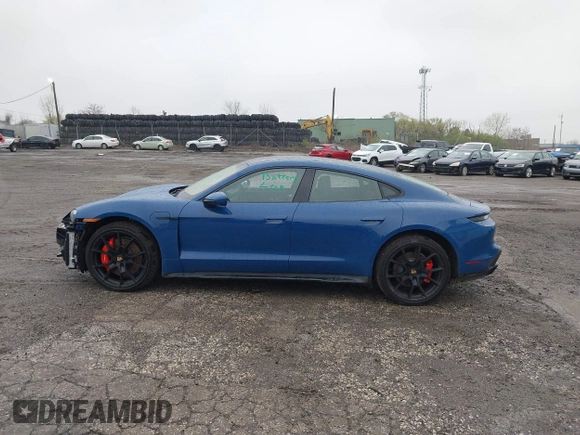 2022 Porsche Taycan GTS z VIN WP0AD2Y17NSA59692, wystawiony jako IAAI lot #41961572 z przebiegiem 12 680 mil mil oraz . Historia ofert i sprzedaży dostępna na DreamBid. Obrazek 15.