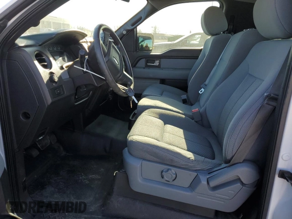 2014 Ford F-150 XL with VIN 1FTMF1EF5EFB30492, listed as a Copart auction lot 53055775 with 179,950 mi miles and Salvage title. Bid and sale history available at DreamBid. Image 7.