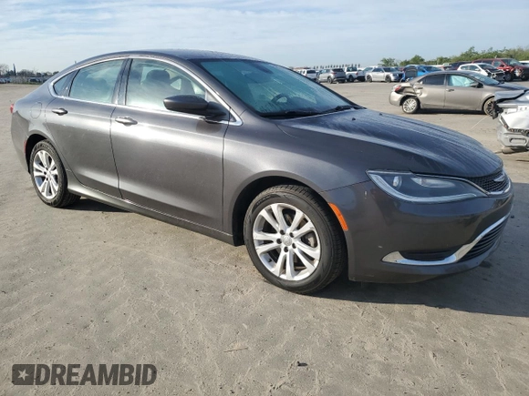 2015 Chrysler 200 Limited z VIN 1C3CCCAB0FN675000, wystawiony jako Copart lot #48125755 z przebiegiem 132 501 mil mil oraz Szkody całkowita. Historia ofert i sprzedaży dostępna na DreamBid. Obrazek 4.
