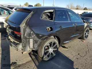 2020 Volvo XC60 Inscription with VIN YV4102RL4L1597873, listed as a Copart auction lot 86898674 with 39,108 mi miles and Salvage Title. Bid and sale history available at carsss.com. Image 3.