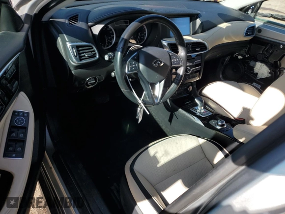 2019 Infiniti QX30 Luxe with VIN SJKCH5CR2KA011265, listed as a Copart auction lot 54603635 with 38,859 mi miles and Salvage title. Bid and sale history available at DreamBid. Image 8.