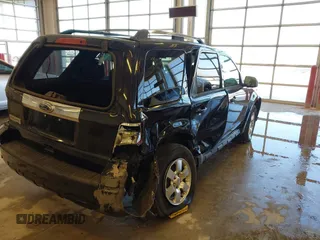 2012 Ford Escape Limited with VIN 1FMCU0E76CKB89751, listed as a IAAI auction lot 41791830 with 116,250 mi miles. Bid and sale history available at carsss.com. Image 4.