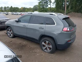 2020 Jeep Cherokee Limited with VIN 1C4PJMDX7LD520090, listed as a IAAI auction lot 40402264 with 120,395 mi miles and . Bid and sale history available at DreamBid. Image 13.