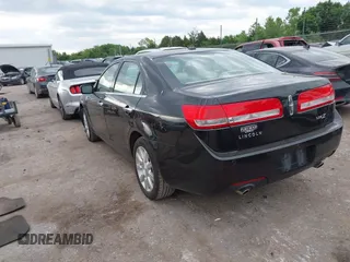 2010 Lincoln MKZ with VIN 3LNHL2GC7AR628804, listed as a IAAI auction lot 42324039 with 137,103 mi miles and . Bid and sale history available at DreamBid. Image 3.
