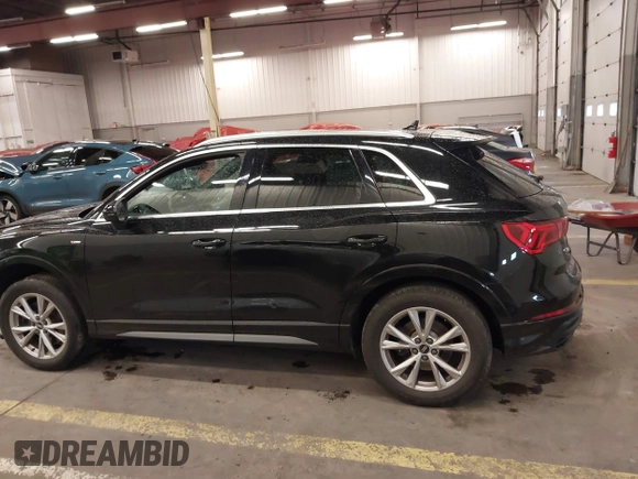 2021 Audi Q3 S line Premium Plus with VIN WA1EECF37M1071376, listed as a IAAI auction lot 41594102 with 22,564 mi miles. Bid and sale history available at carsss.com. Image 14.