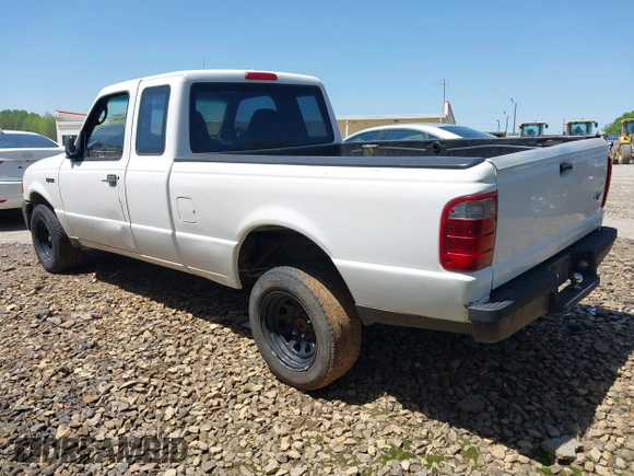 2005 Ford Ranger XL with VIN 1FTYR14U85PB08991, listed as a IAAI auction lot 41970746 with 361,978 mi miles. Bid and sale history available at carsss.com. Image 3.