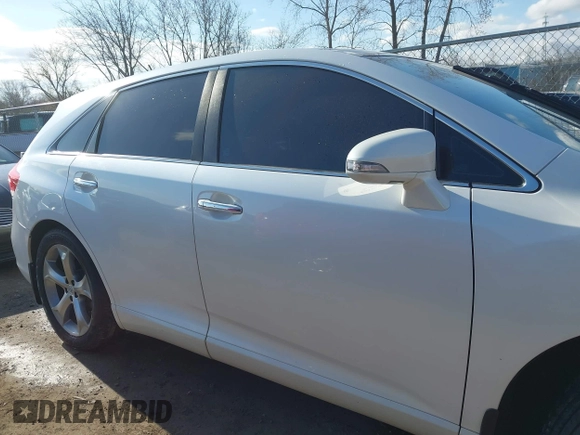 2014 Toyota Venza XLE z VIN 4T3BK3BB5EU103243, wystawiony jako IAAI lot #42001377 z przebiegiem 143 649 mil mil oraz . Historia ofert i sprzedaży dostępna na DreamBid. Obrazek 13.