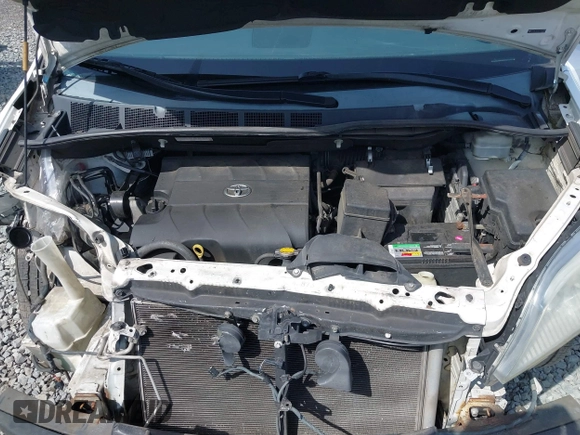 2013 Toyota Sienna XLE AAS with VIN 5TDYK3DC9DS292737, listed as a IAAI auction lot 42160582 with 200,321 mi miles and . Bid and sale history available at DreamBid. Image 10.
